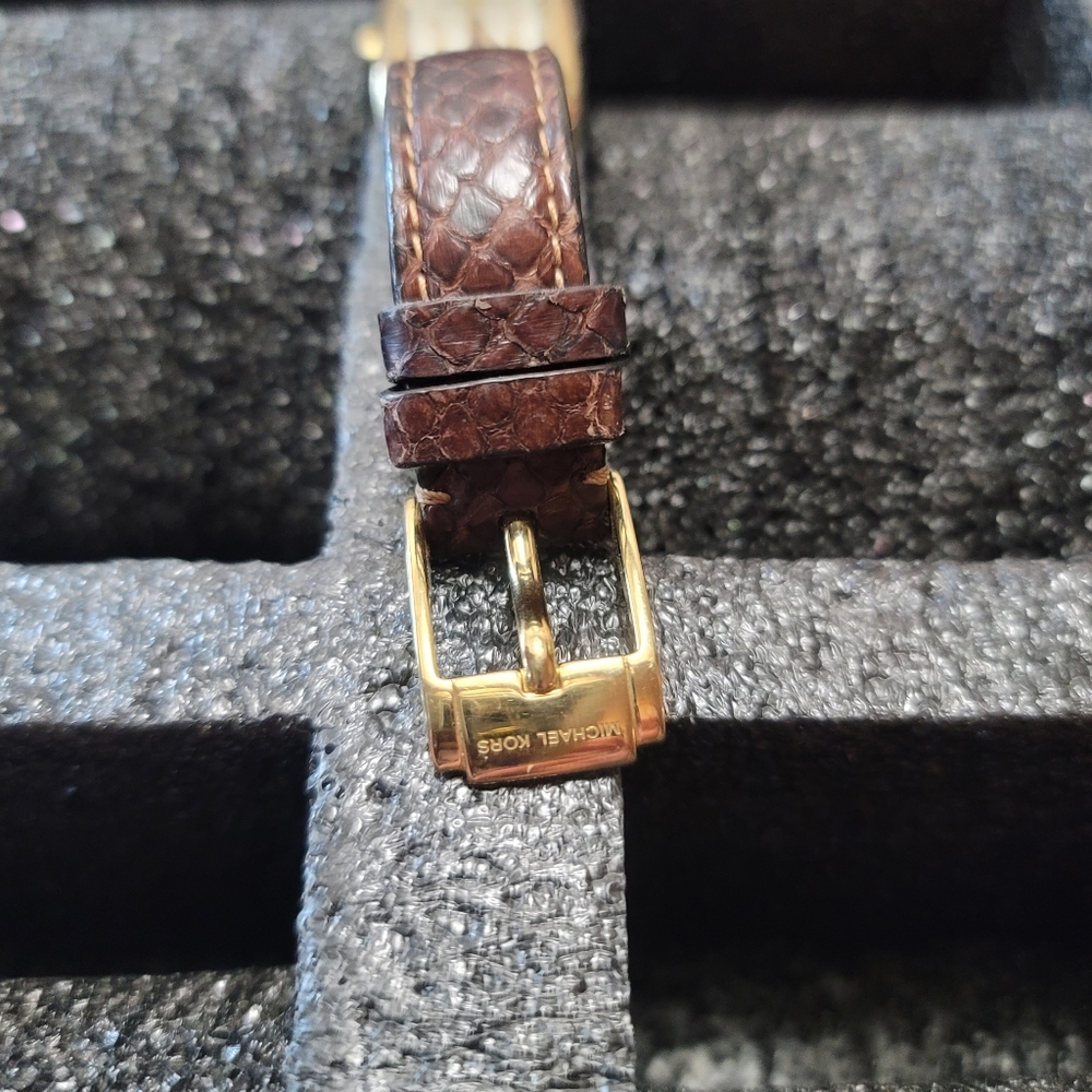 Michael Kors Python Taylor Watch - Picture 9 of 9